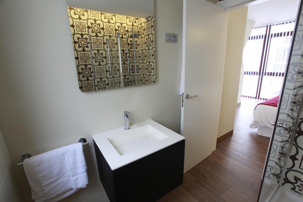 Apartamentos Praia Do Capitan Muxía Habitación foto